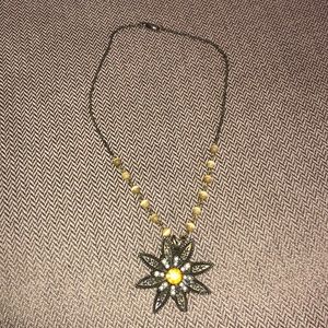 Flower choker necklace